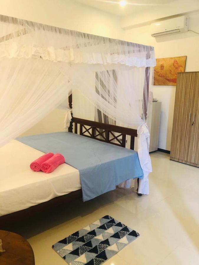 Coral Palm Villa&Apartment Unawatuna Esterno foto