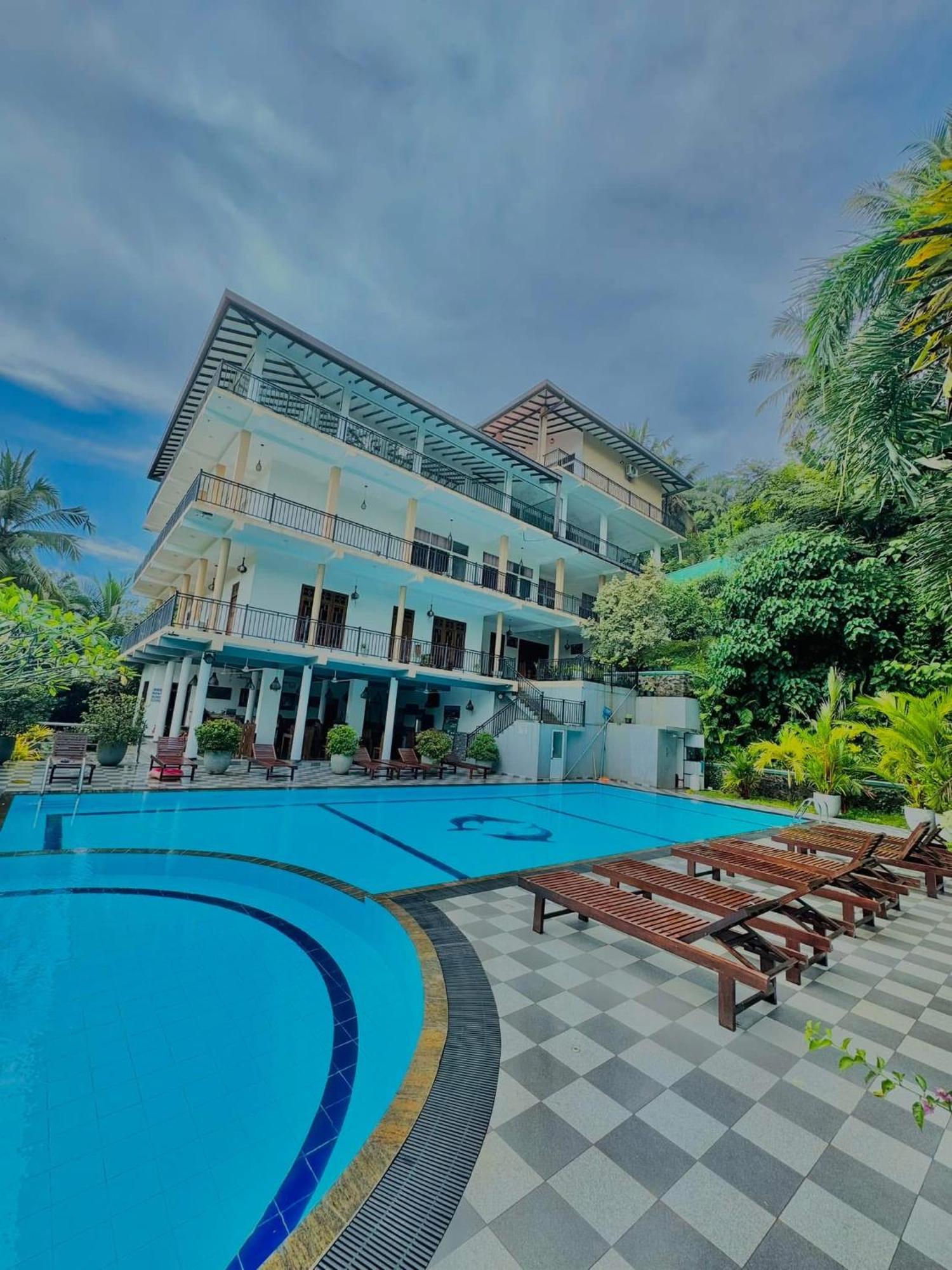 Coral Palm Villa&Apartment Unawatuna Esterno foto