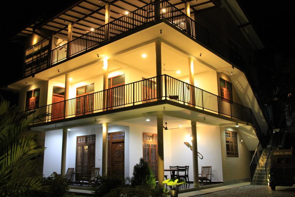 Coral Palm Villa&Apartment Unawatuna Esterno foto